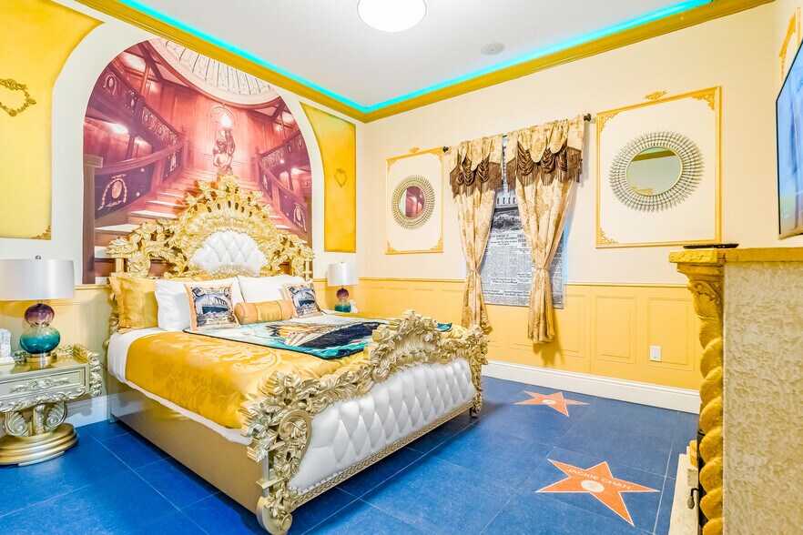 More Photos Of 1021 Fantasy Dr, Davenport Specialty For Sale