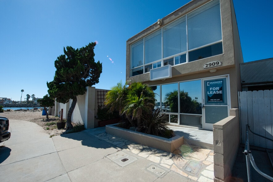 More Photos Of 2909 Ocean Dr, Oxnard Loft Creative Space For Lease