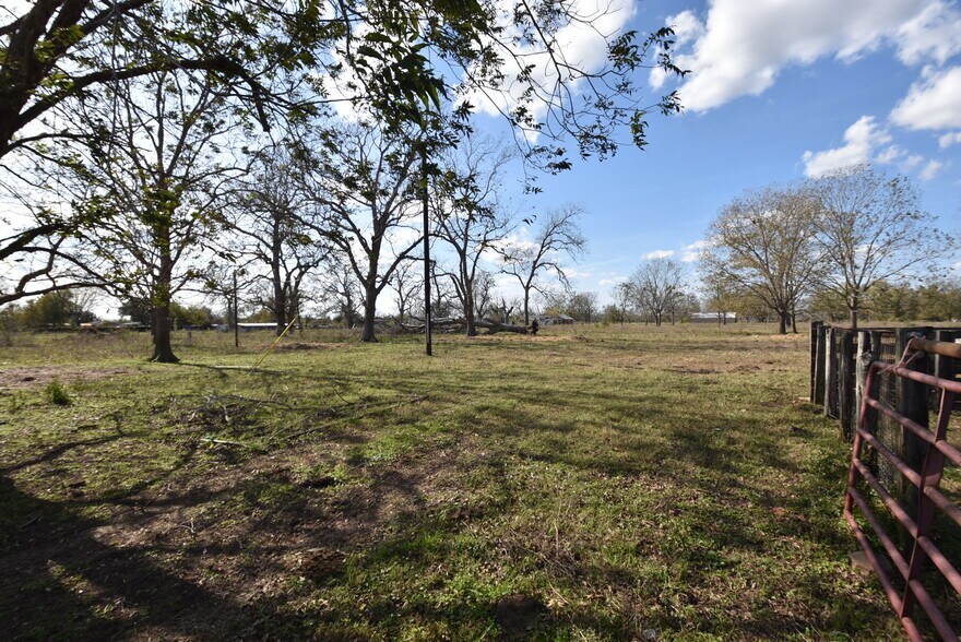 More Photos Of 201 County Road 224, Wharton Land For Sale