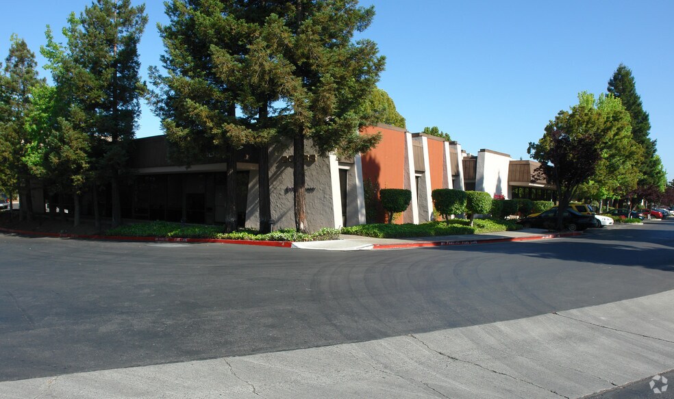More Photos Of 20863 Stevens Creek Blvd, Cupertino Office For Lease