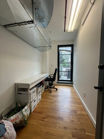 More Photos Of 527 Court St, Brooklyn Apartments For Lease