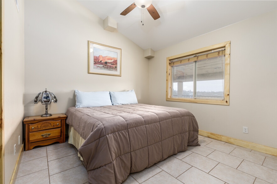 More Photos Of 885 Church Dr, Duck Creek Village Hospitality For Sale