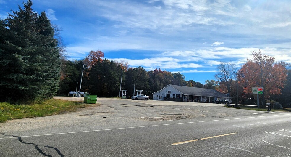 Primary Photo Of 2555 S Lachance Rd, Lake City Convenience Store For Sale
