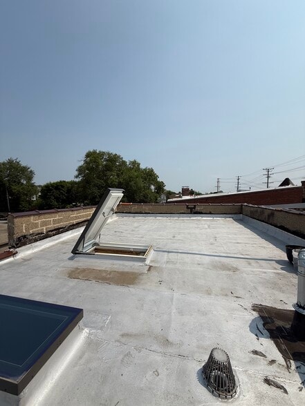 More Photos Of 205 W Galena Blvd, Aurora Storefront Retail Residential For Sale