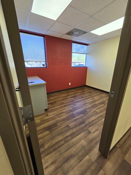 More Photos Of 6344 E Broadway Rd, Mesa Medical For Lease