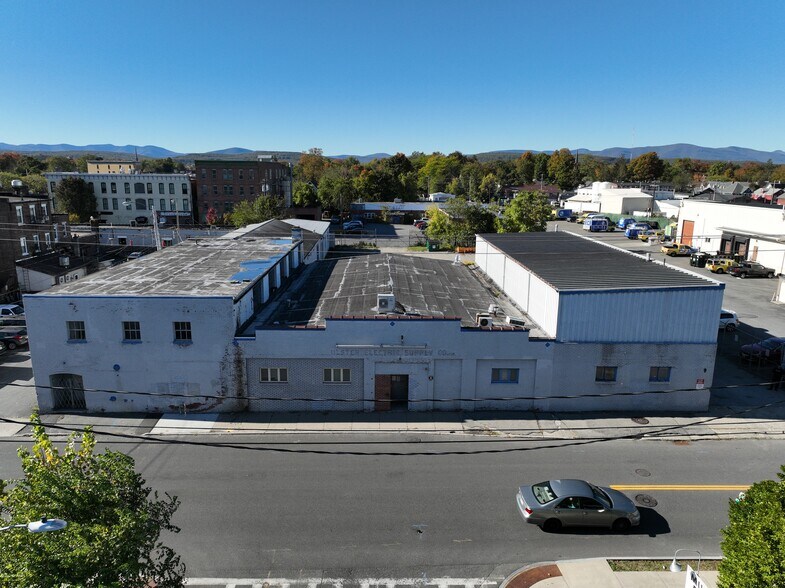 More Photos Of 9 Cornell St, Kingston Warehouse For Sale