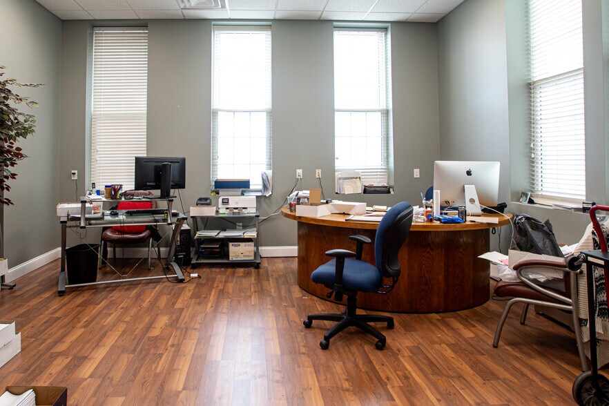 More Photos Of 145 Globe St, Fall River Office For Sale