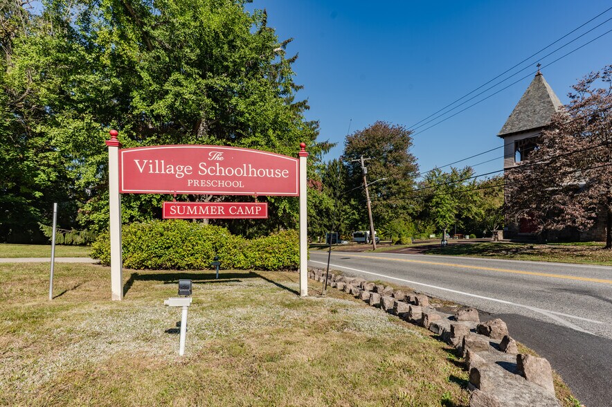 More Photos Of 1465 Limekiln Pike, Dresher Specialty For Sale