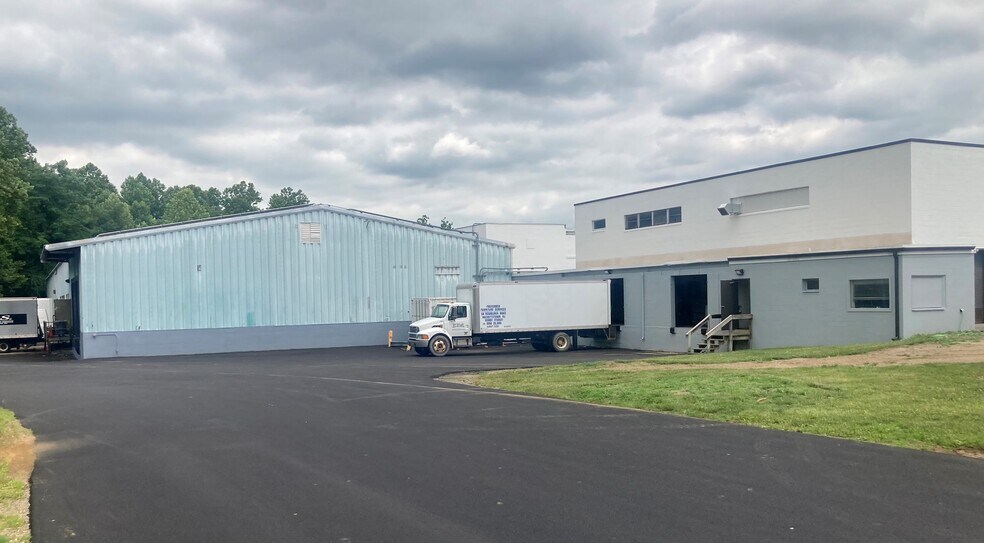 Primary Photo Of 59 Newburgh Rd, Hackettstown Manufacturing For Lease
