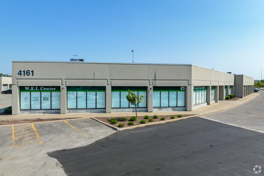 More Photos Of 4161 Sladeview Cres, Mississauga Light Distribution For Lease