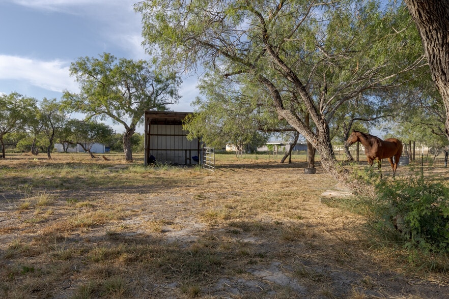More Photos Of 14145 US Highway 181, Sinton Manufactured Housing Mobile Home Park For Sale