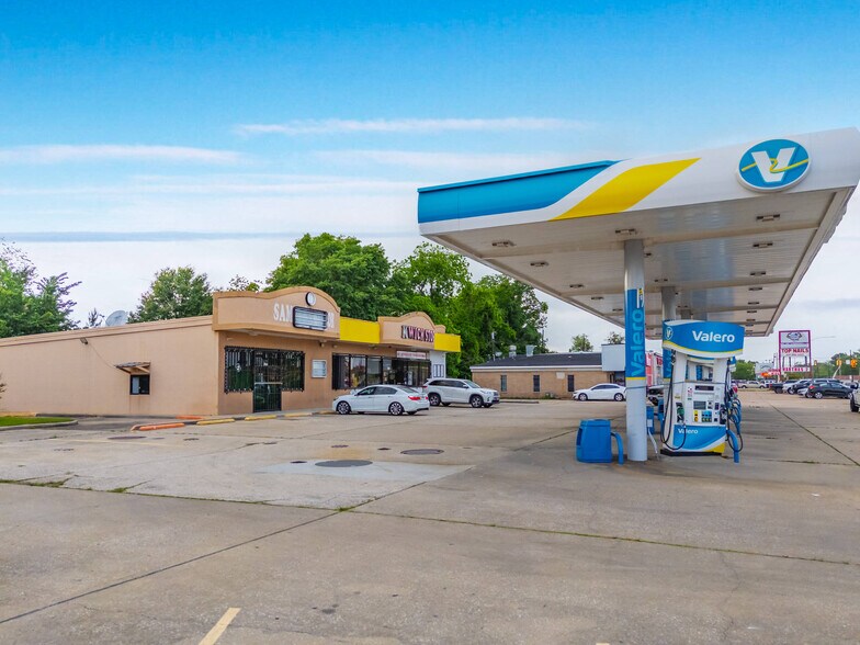 More Photos Of 1555 N 16th St, Orange Service Station For Sale