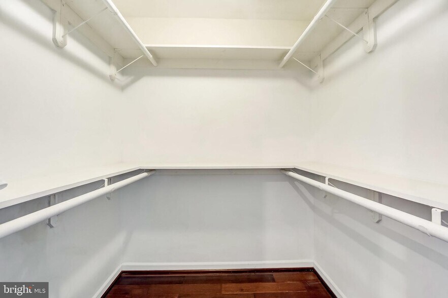 More Photos Of 1125 S Charles St, Baltimore Storefront Retail Residential For Sale