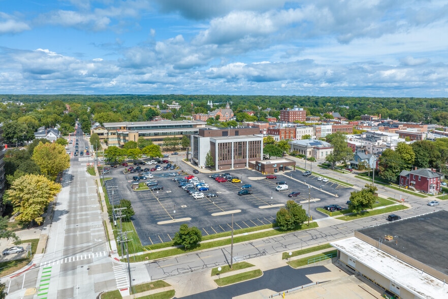 More Photos Of 301 W Michigan Ave, Ypsilanti Office For Lease