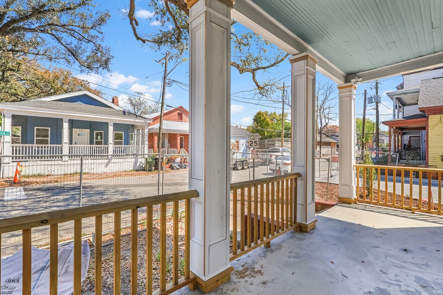 More Photos Of 423 W 42nd St, Savannah General Retail For Sale