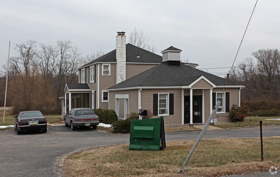 More Photos Of 6301 Ritchie Hwy, Glen Burnie Office For Sale