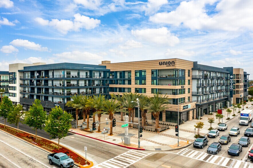 More Photos Of 615 E Carson St, Carson Apartments For Lease