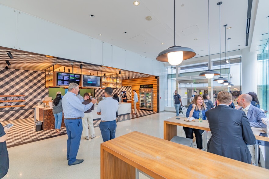 More Photos Of 1349 W Peachtree St NW, Atlanta Office For Lease