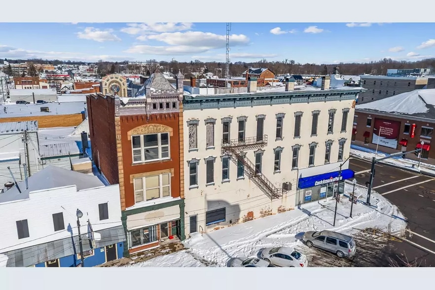 More Photos Of 101 N Sandusky Ave, Bucyrus Apartments For Sale