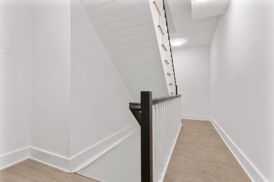 More Photos Of 177 Chestnut St, New Haven Apartments For Sale