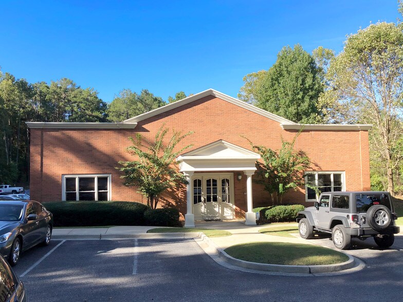 More Photos Of 2176 Parkway Lake Dr, Hoover Office For Lease