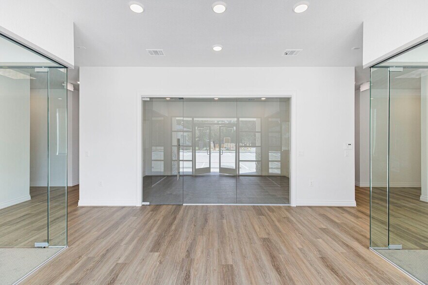 More Photos Of 7630 Dowdell Rd, Spring Unknown For Lease