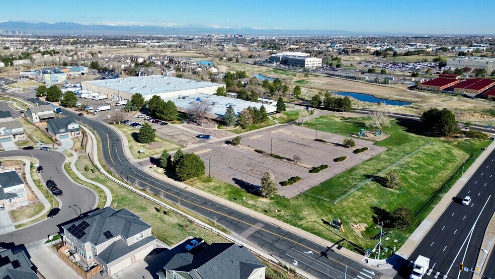 More Photos Of 403 S Airport Blvd, Aurora Warehouse For Sale