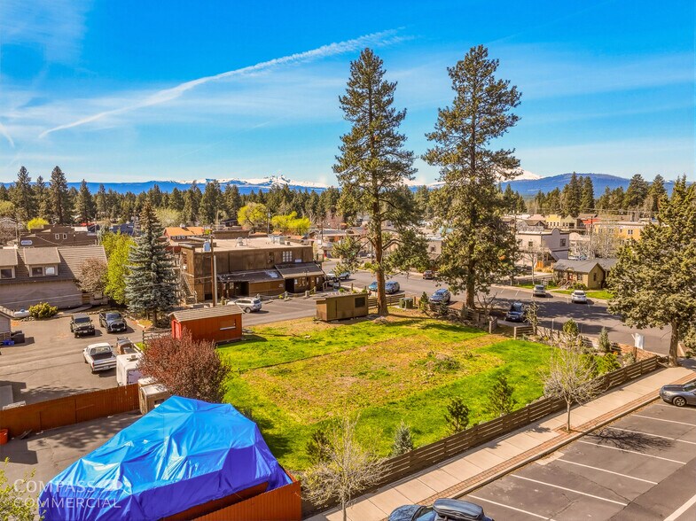 More Photos Of 301 E Main Ave, Sisters Land For Sale