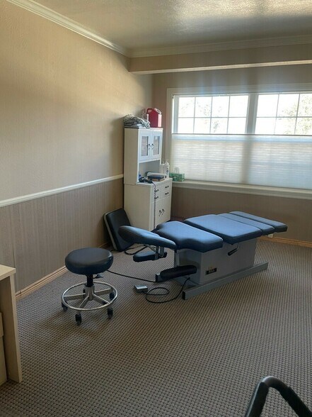 More Photos Of 1365 Kipling St, Lakewood Medical For Sale