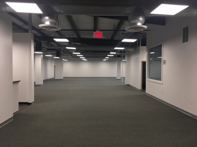 More Photos Of 8 John Walsh Blvd, Peekskill Office For Lease