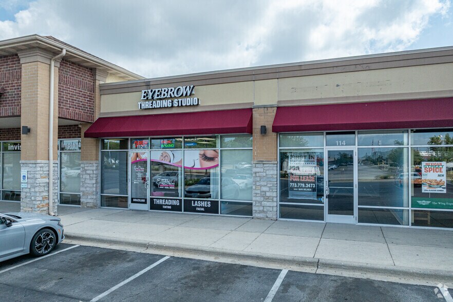 More Photos Of 2410 W Jefferson St, Joliet Freestanding For Lease