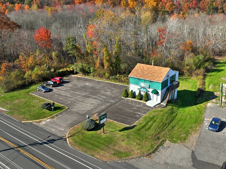 More Photos Of 399 Wolcott Rd, Wolcott Restaurant For Sale