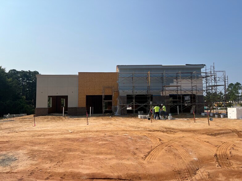 More Photos Of 1205 Robeson St, Fayetteville Storefront Retail Office For Lease