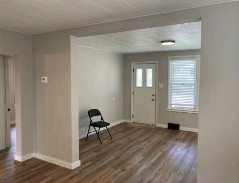 More Photos Of 1320 Harding Ave, Hershey Specialty For Sale