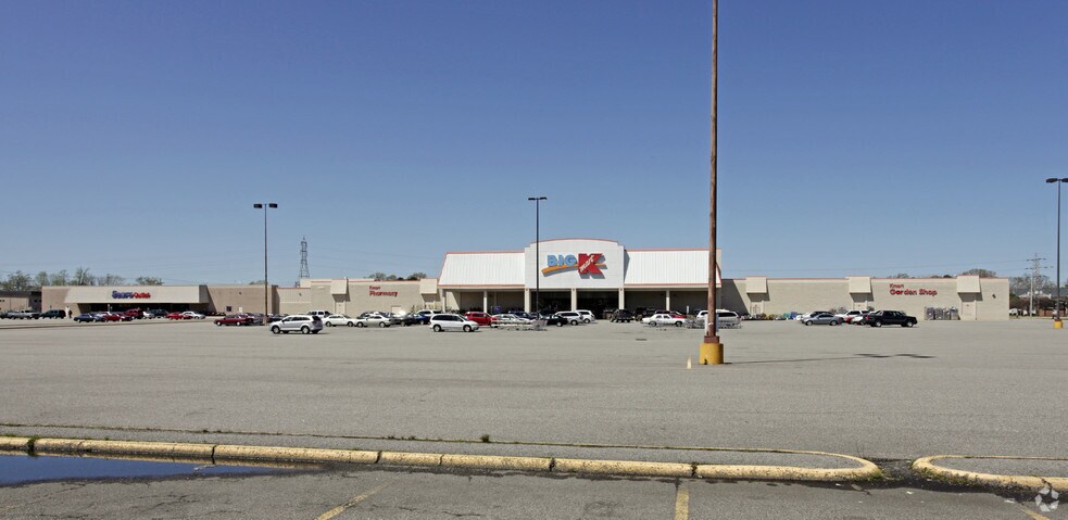 More Photos Of 2001 S Military Hwy, Chesapeake Unknown For Lease