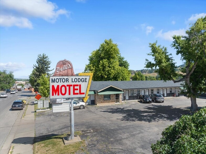 More Photos Of 230 N Main St, Spearfish Apartments For Sale