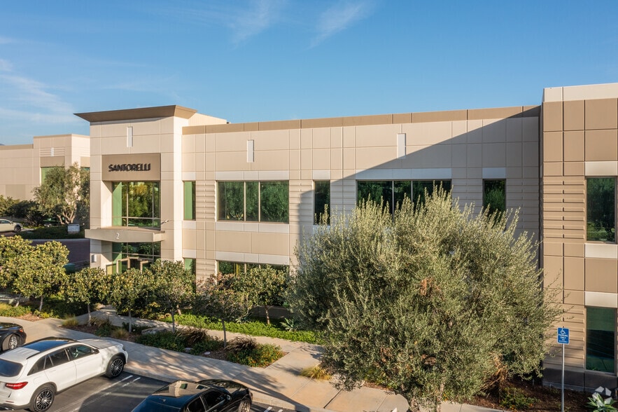More Photos Of 2 Rancho Cir, Lake Forest Warehouse For Lease
