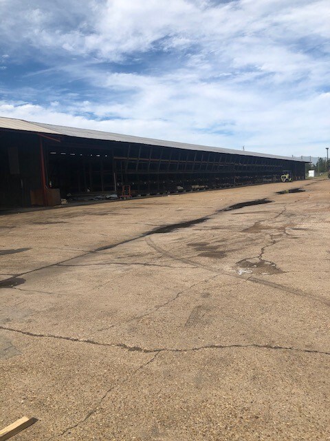 More Photos Of 2020 Midway St, Shreveport Distribution For Sale