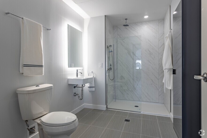 More Photos Of 159 S Main St, Akron Apartments For Lease