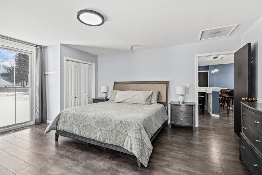 More Photos Of 17-19 Silver Ln, East Hartford Apartments For Sale