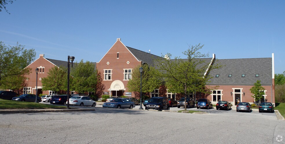 More Photos Of 8528 Broadway, Merrillville Office For Sale