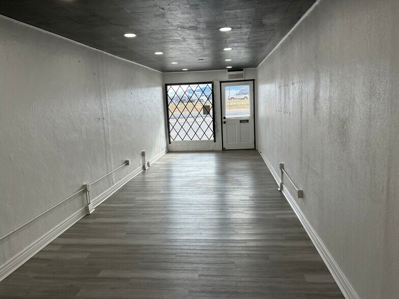 More Photos Of 8316 E State Route 69, Prescott Valley Unknown For Lease