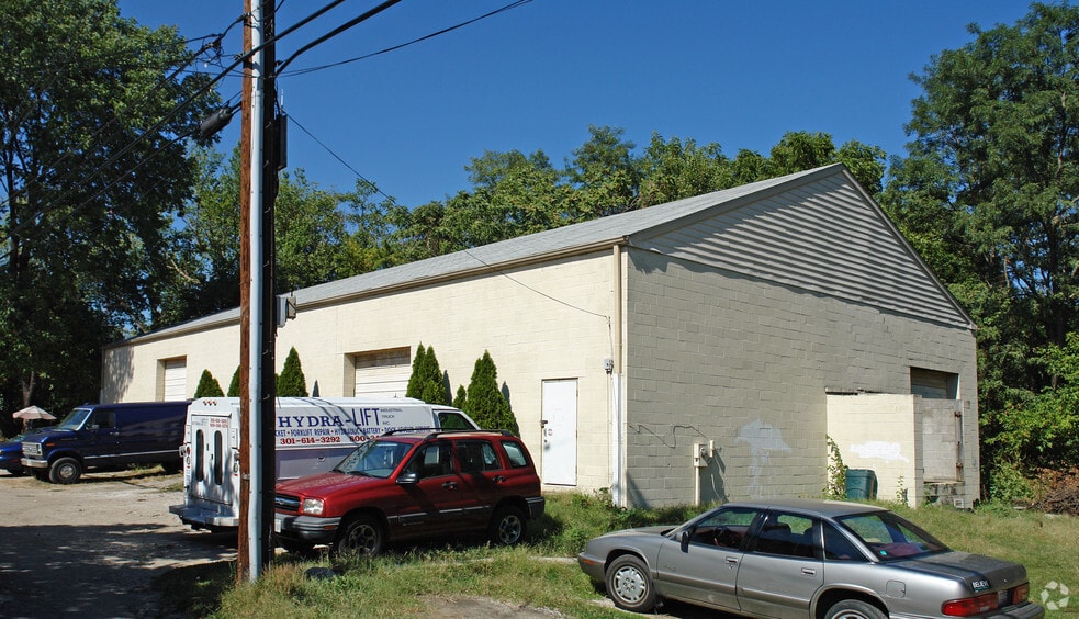 More Photos Of 1311 Cox St, Baltimore Warehouse For Sale