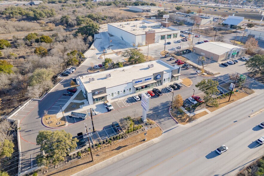 More Photos Of 9955 Braun Rd, Helotes Medical For Sale