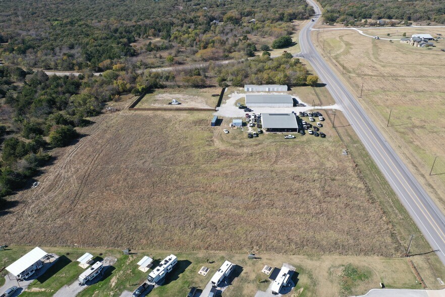 More Photos Of 6444 E Lone Oak Rd, Valley View Storefront Retail Office For Sale