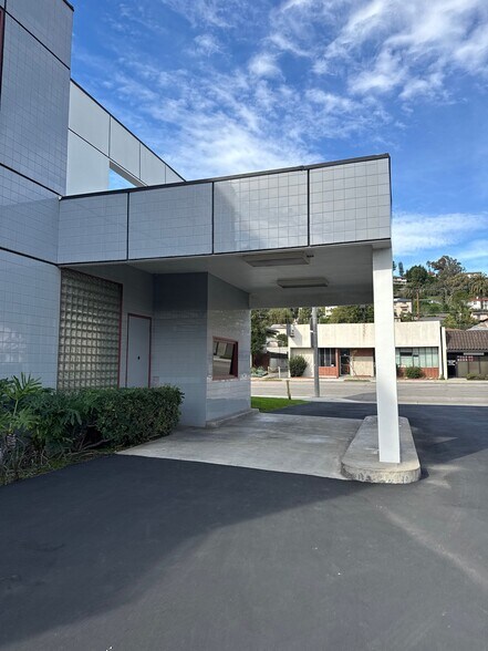 More Photos Of 638 S Atlantic Blvd, Monterey Park Bank For Sale