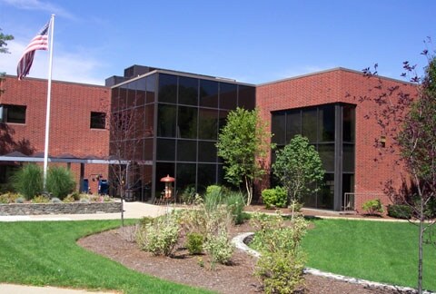 More Photos Of 35 Pearl St, Brockton Medical For Lease