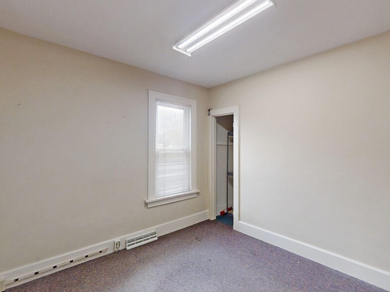 More Photos Of 2702-2704 Peach St, Erie Office Residential For Lease