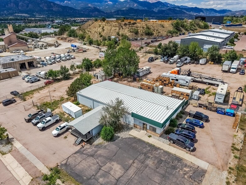 More Photos Of 2610 Delta Dr, Colorado Springs Auto Dealership For Sale