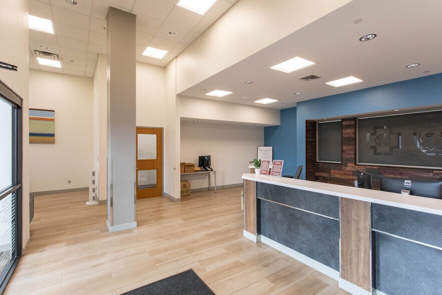 More Photos Of 2215 Southwest Pky, Wichita Falls Office For Lease